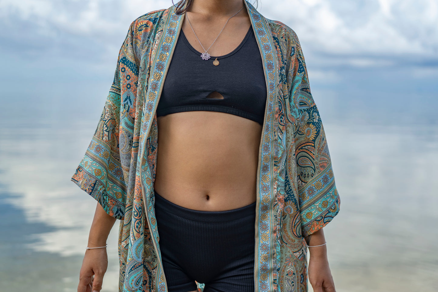 bunt gemusterter Kimono, Bluse, Überwurf, leichte Jacke