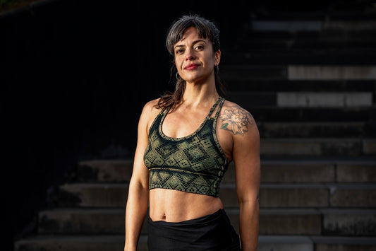 Yoga top with the pattern of the flower of life olive green