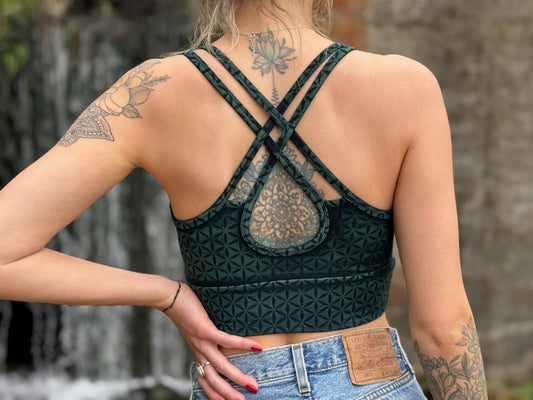 Yoga top with the pattern of the flower of life olive green