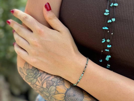 Bracelet with real small turquoise stones