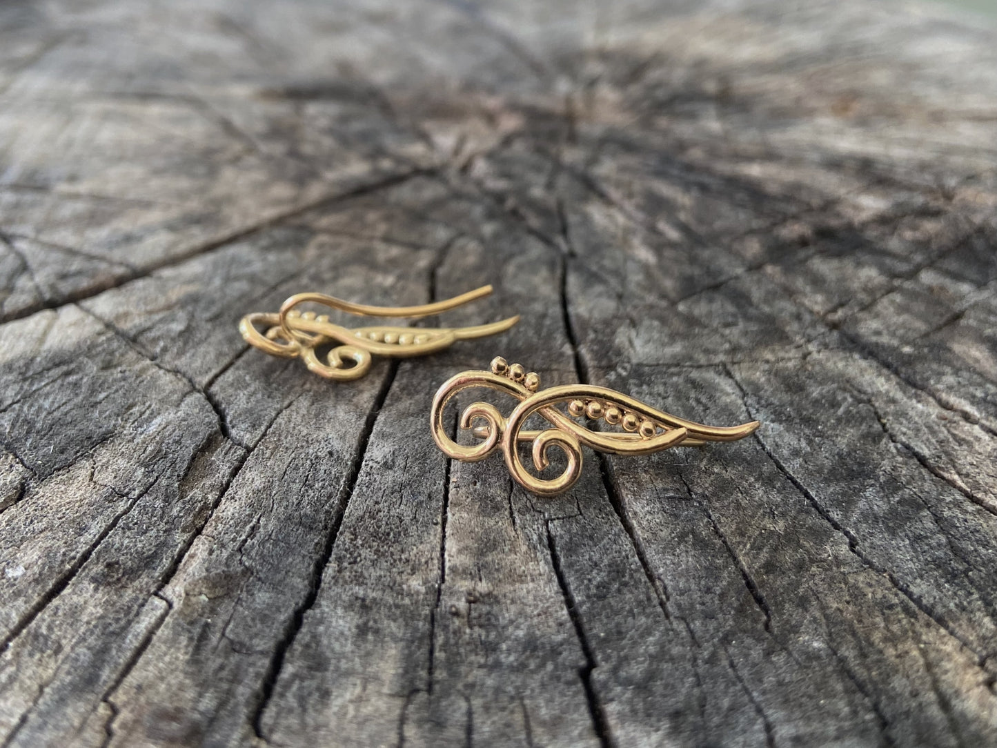 Earclimber earrings two spirals made of silver