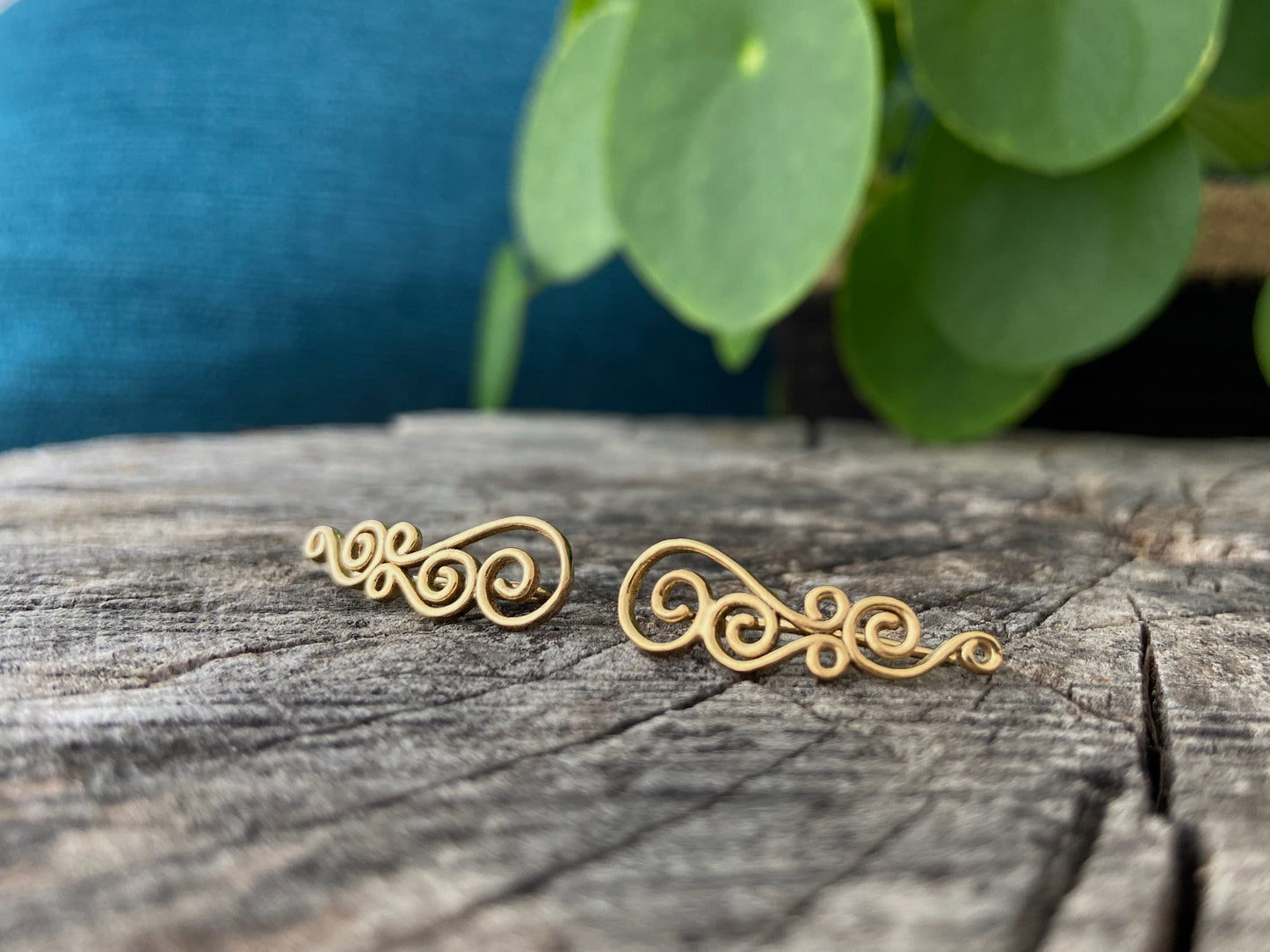 Earclimber earrings with silver spirals