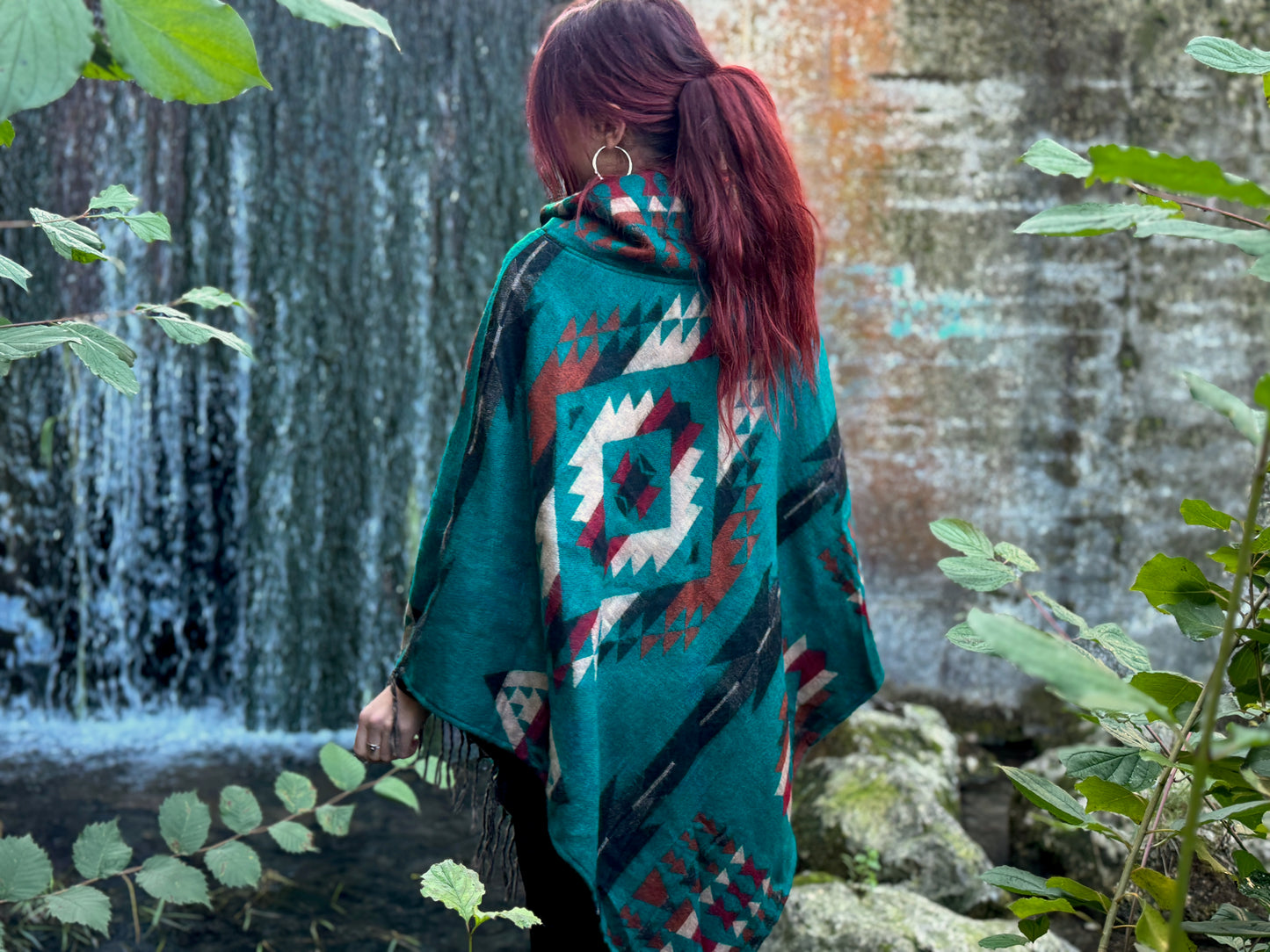 gemütlicher warmer Poncho, Überwurf, Bohemian Poncho, Boho Überwurf türkis/beige/rot P04