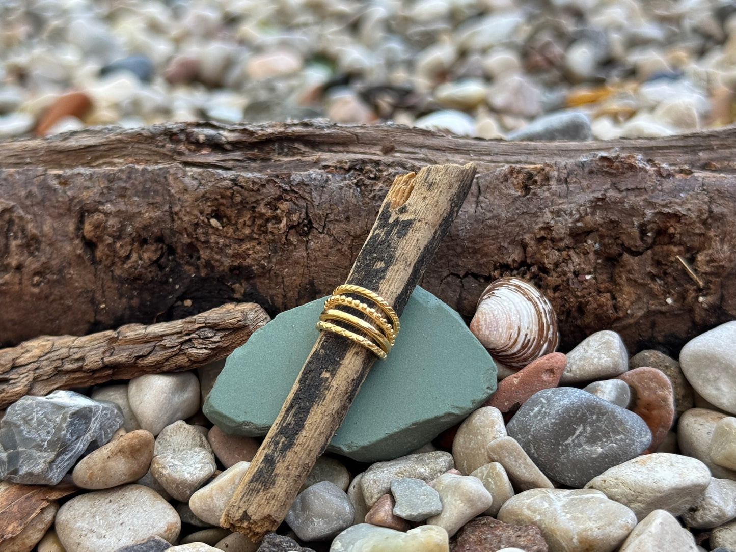 Ohrclip 4 Lines, Ohrschmuck ohne Loch, Ohrmanschette