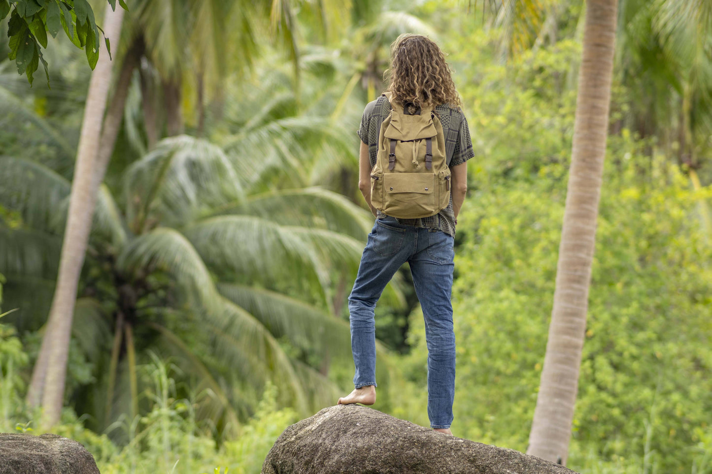 grosser lässiger Canvas Rucksack mit Riemen in beige