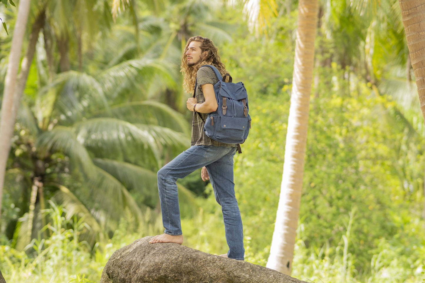 grosser lässiger Canvas Rucksack mit Riemen in blau