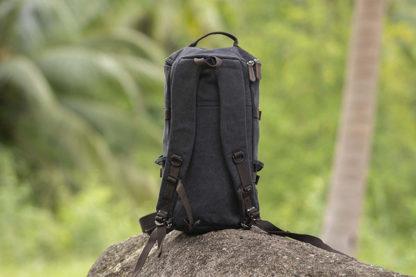 großer praktischer Canvas Rucksack und Tasche in einem