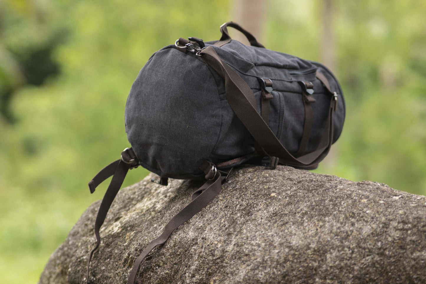 großer praktischer Canvas Rucksack und Tasche in einem