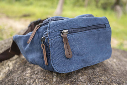 praktische Bauchtasche Canvas in blau