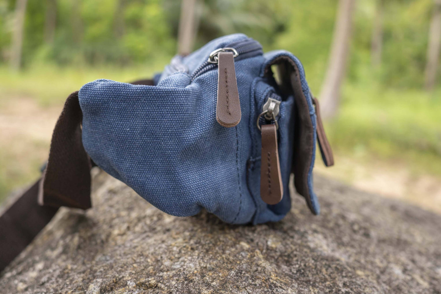 praktische Bauchtasche Canvas in blau