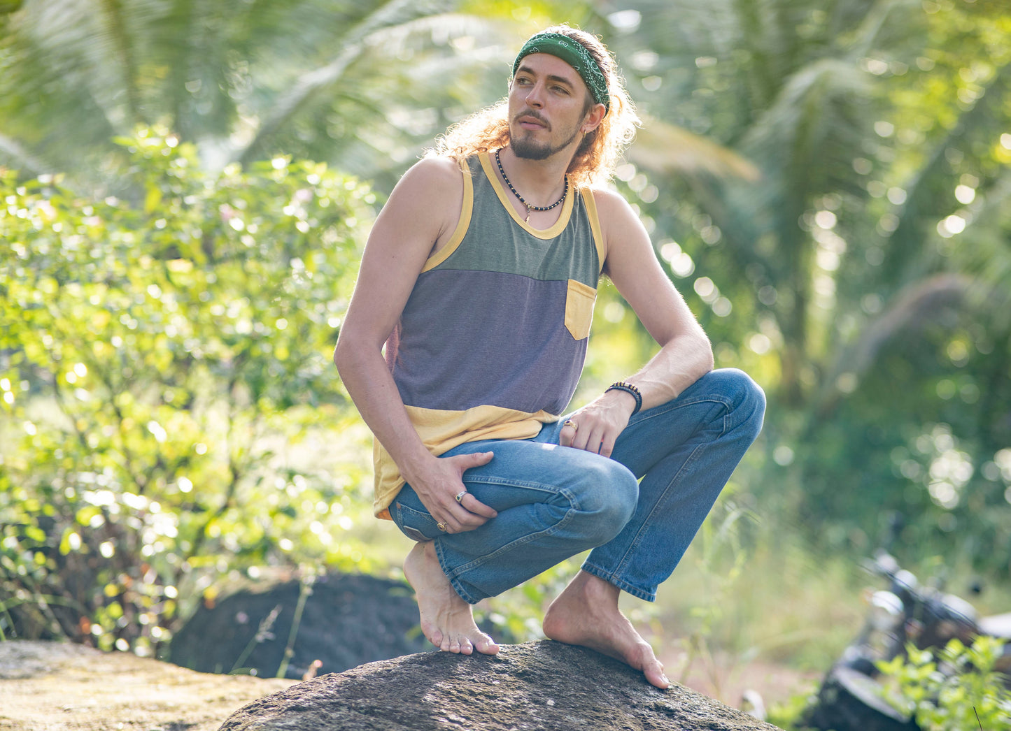 Tri-color tank top with chest pocket for men in yellow