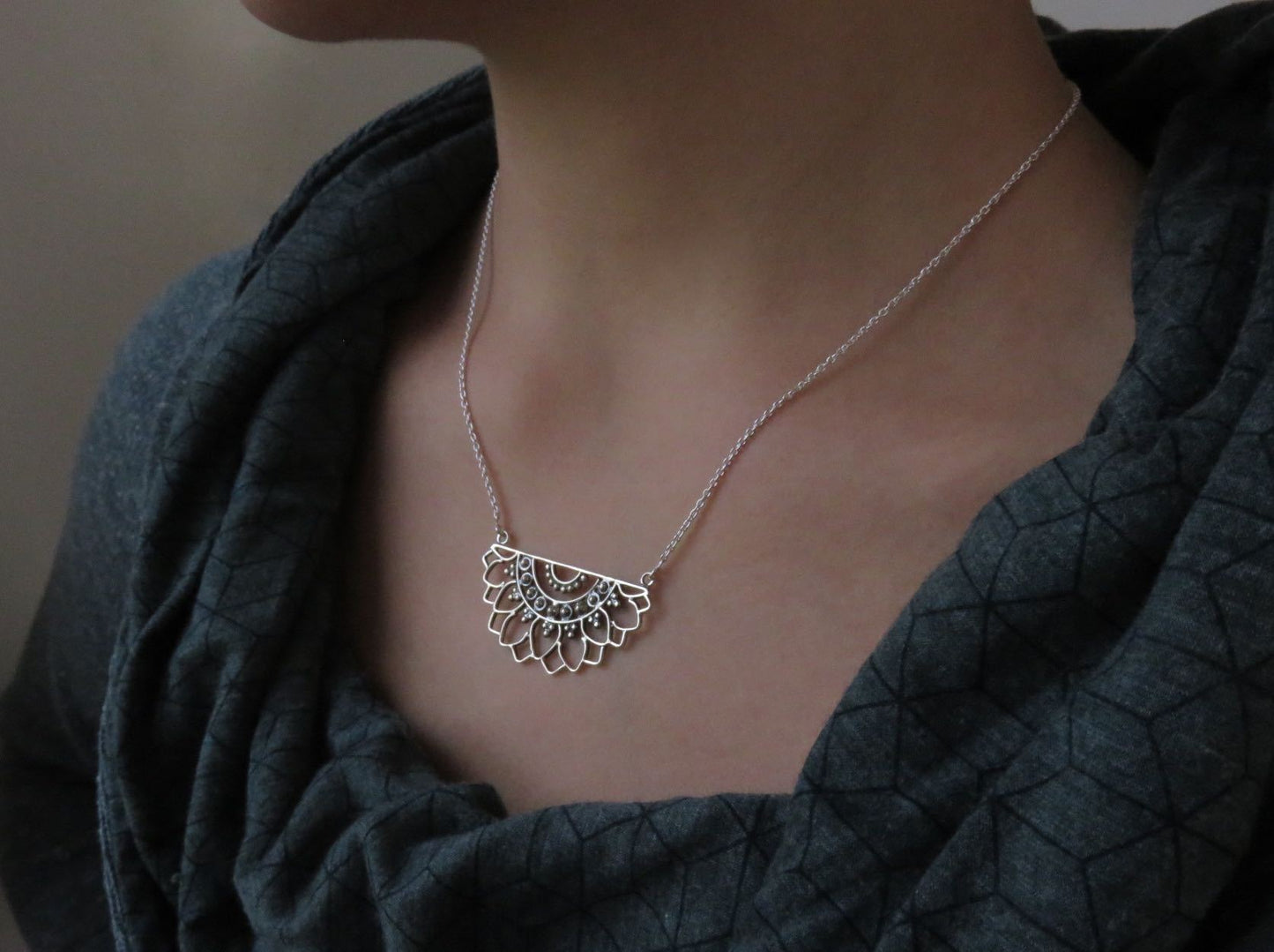 Mandala necklace with floral pattern made of silver