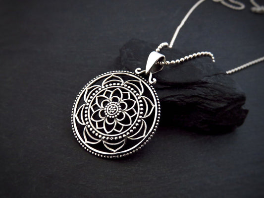 floral mandala pendant made of silver