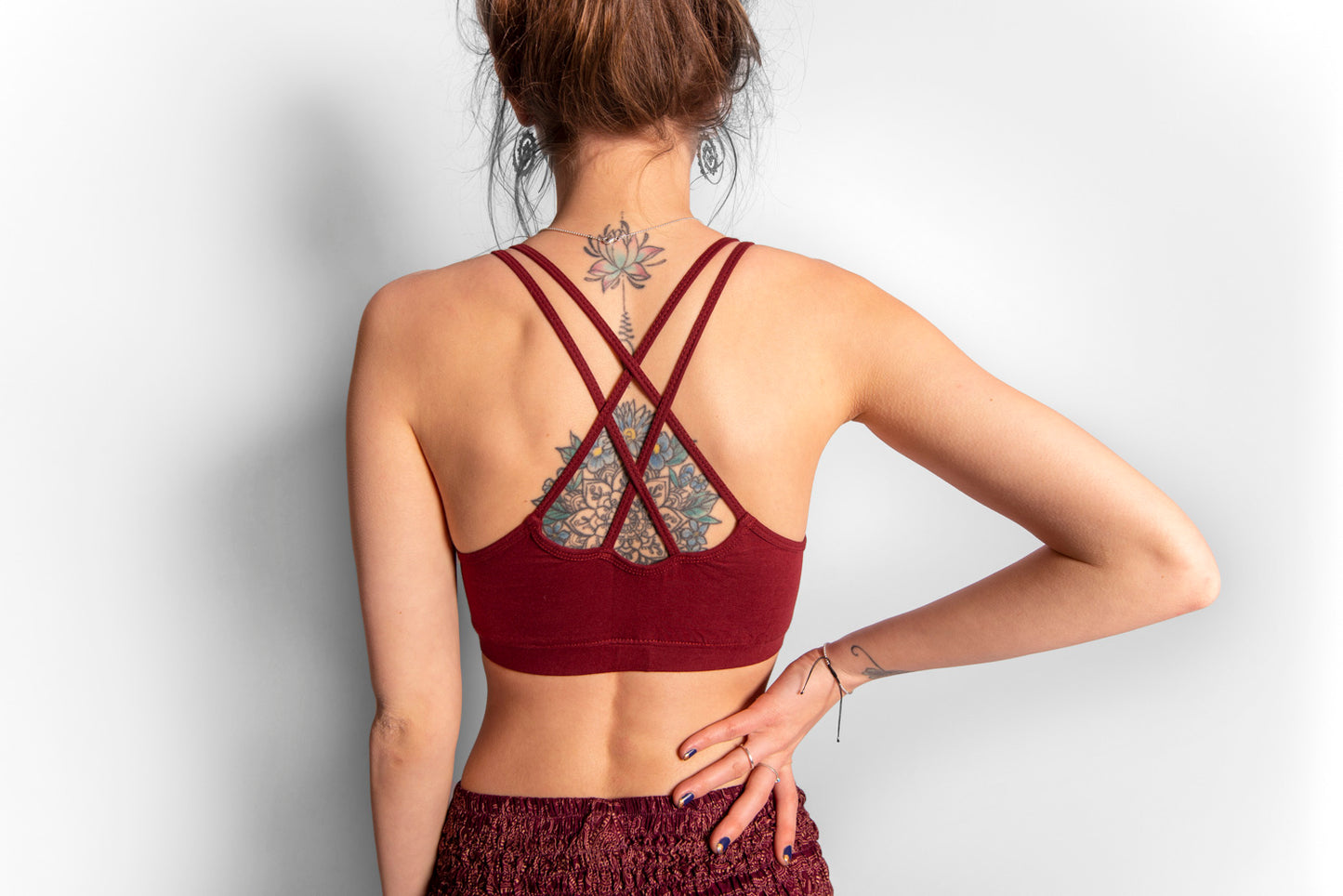 Yoga Top mit dem Muster der Lebensblume rot