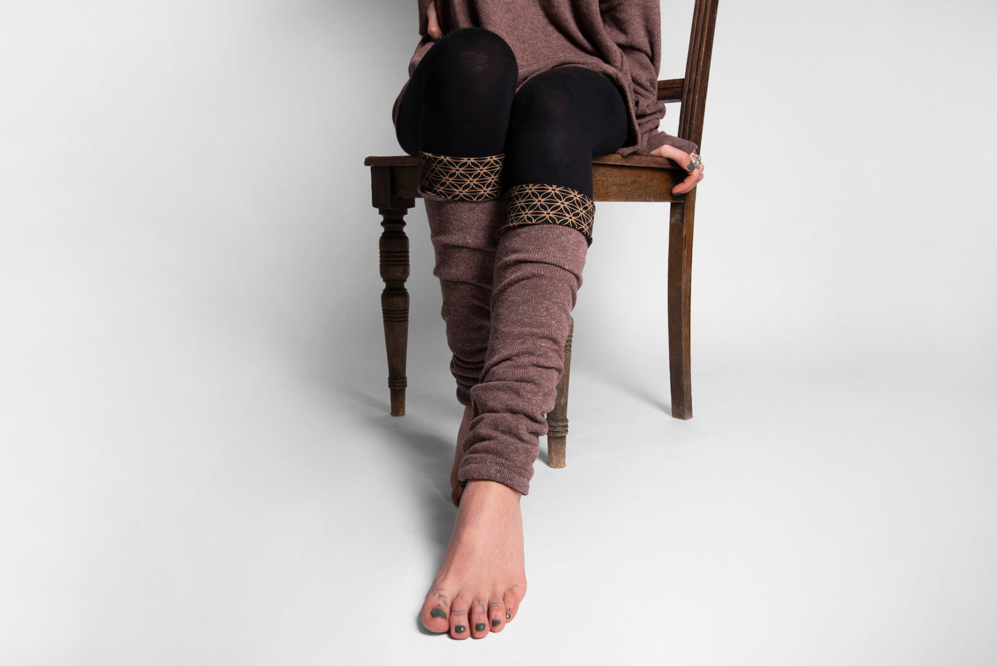 Leg warmers for turning in brown, cuffs, yoga cuffs