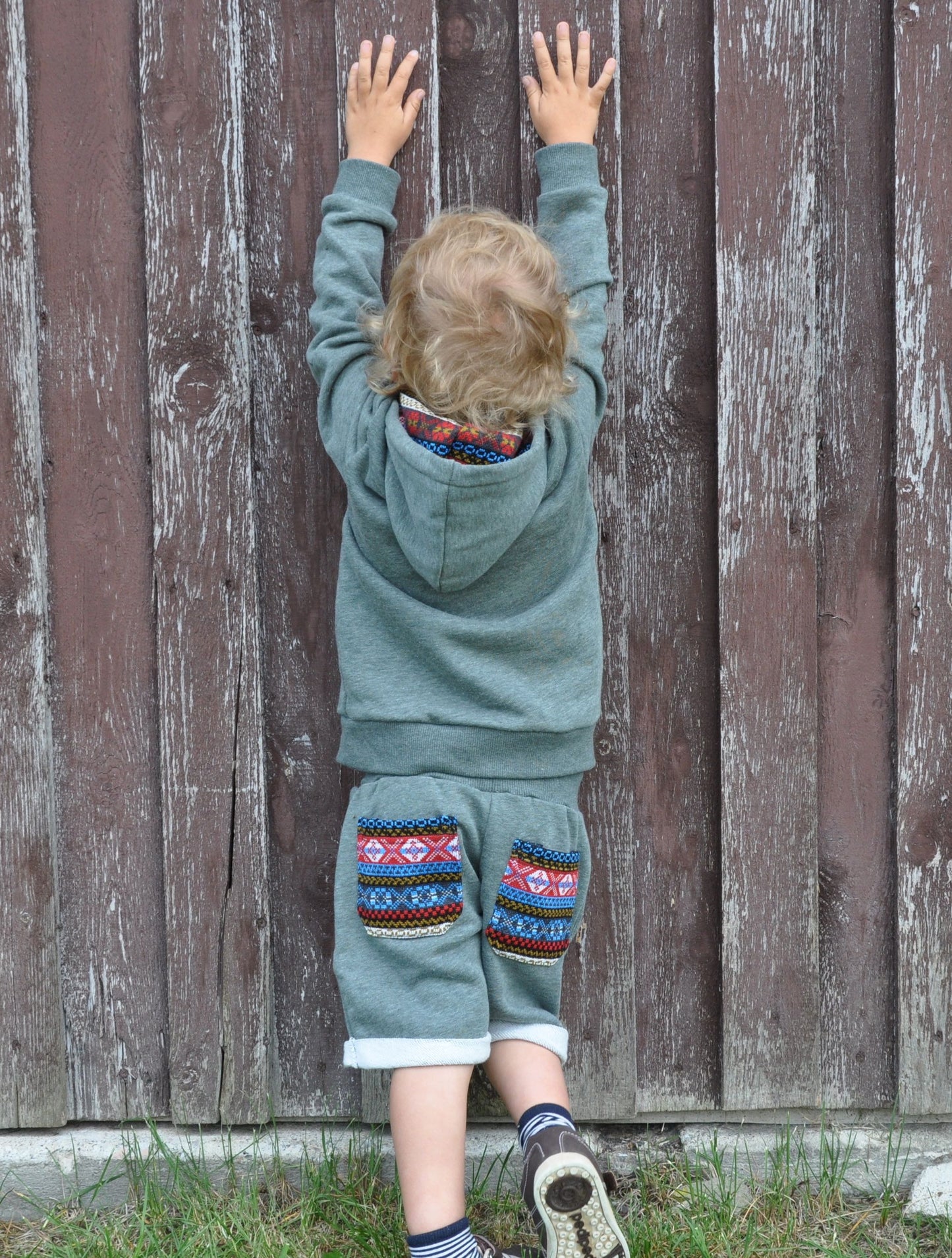 casual shorts with colorful pockets for boys