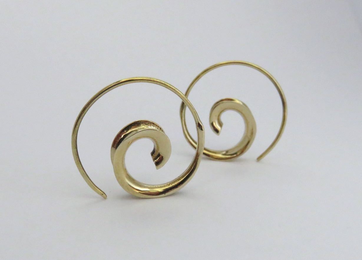small simple spiral earrings made of brass