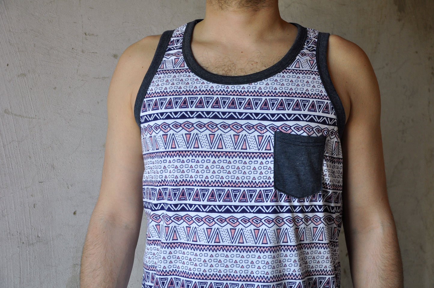 Geometric pattern tank top for men