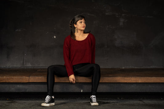 half-length, loose knitted top in blue 