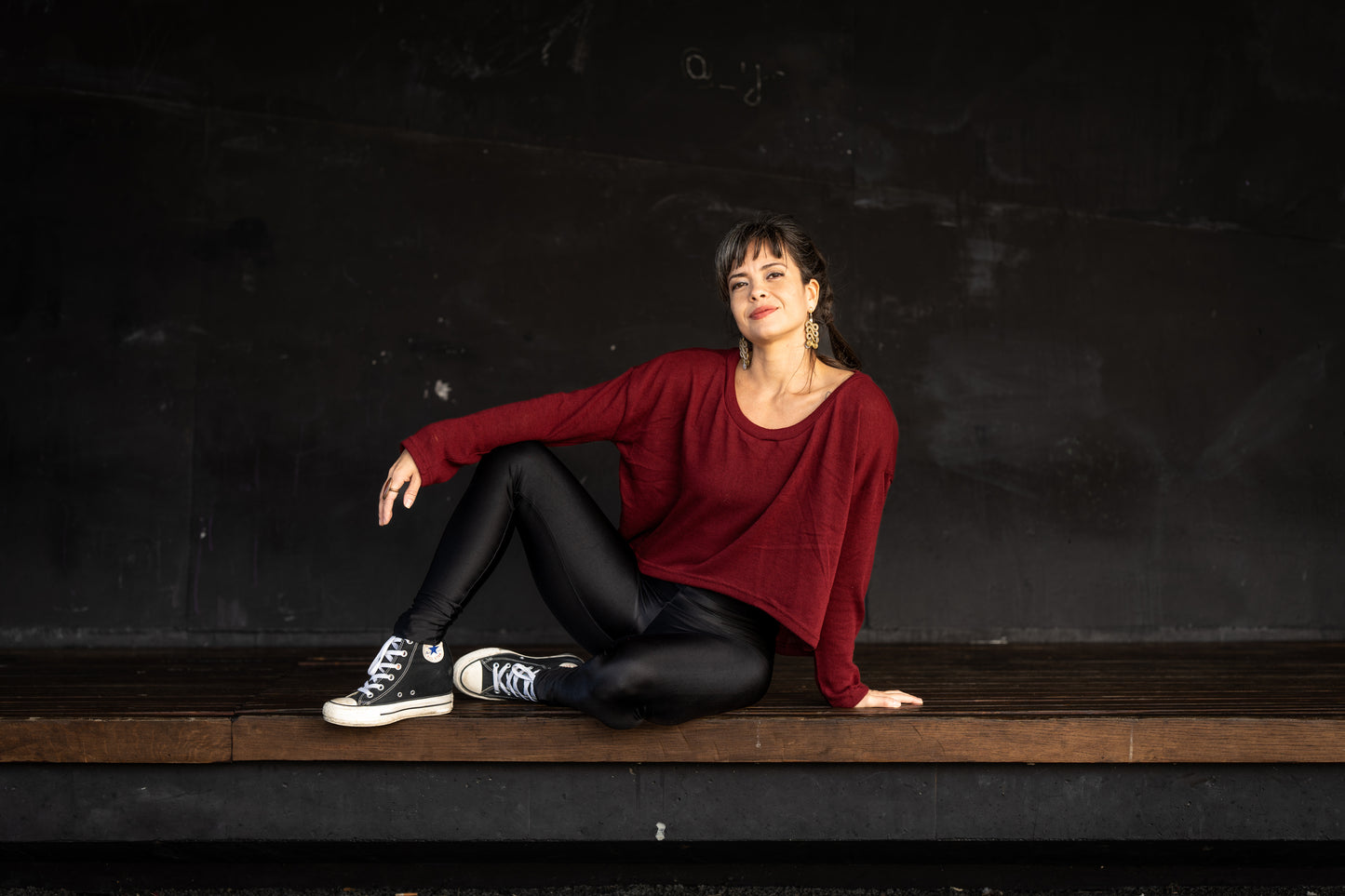 half-length, loose knitted top in blue 