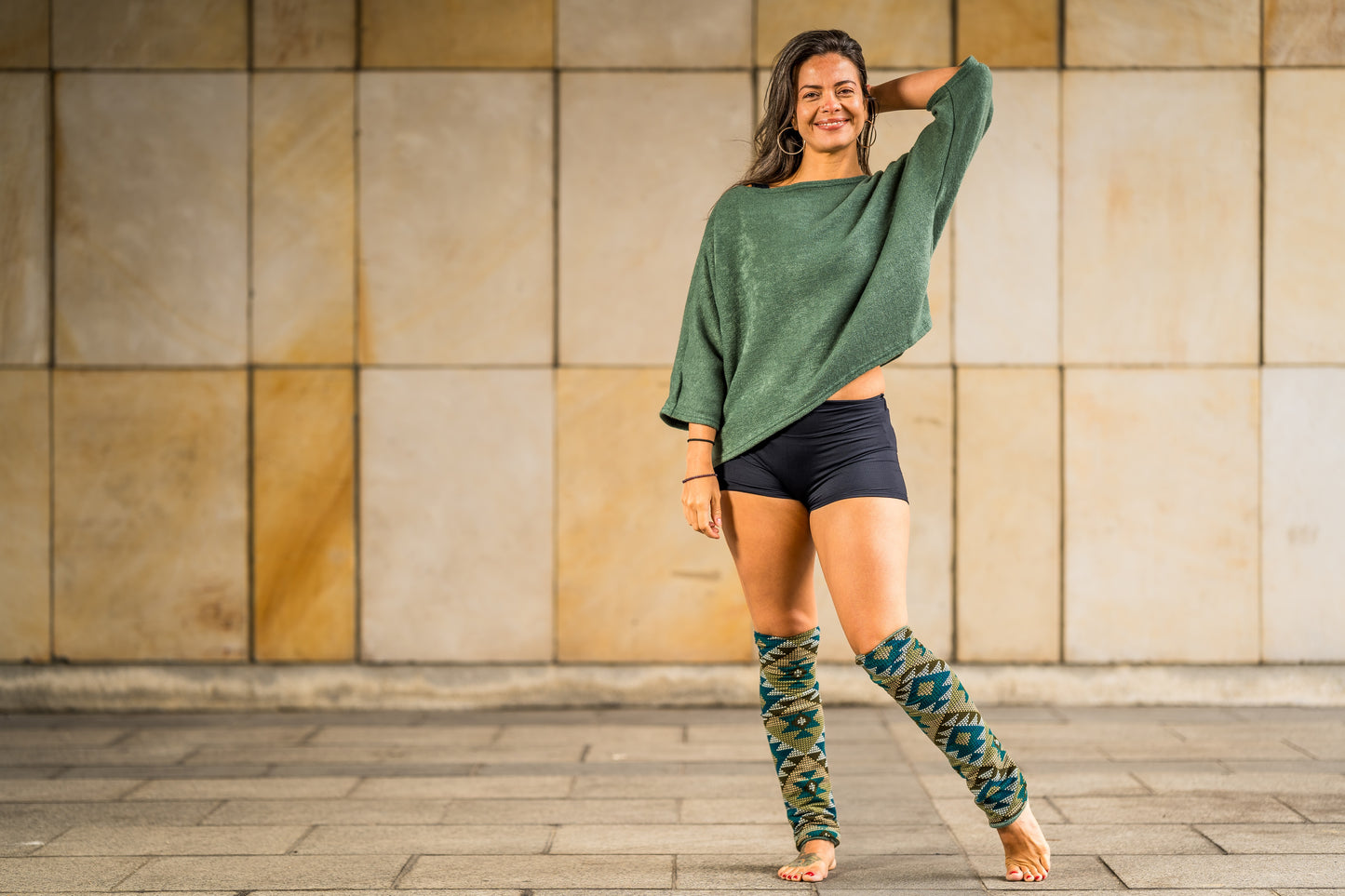 Boho Wendestulpen – Beinstulpen, Yoga & Tanz Stulpen, 4-in-1 Legwarmers Damen in türkis/ gemustert