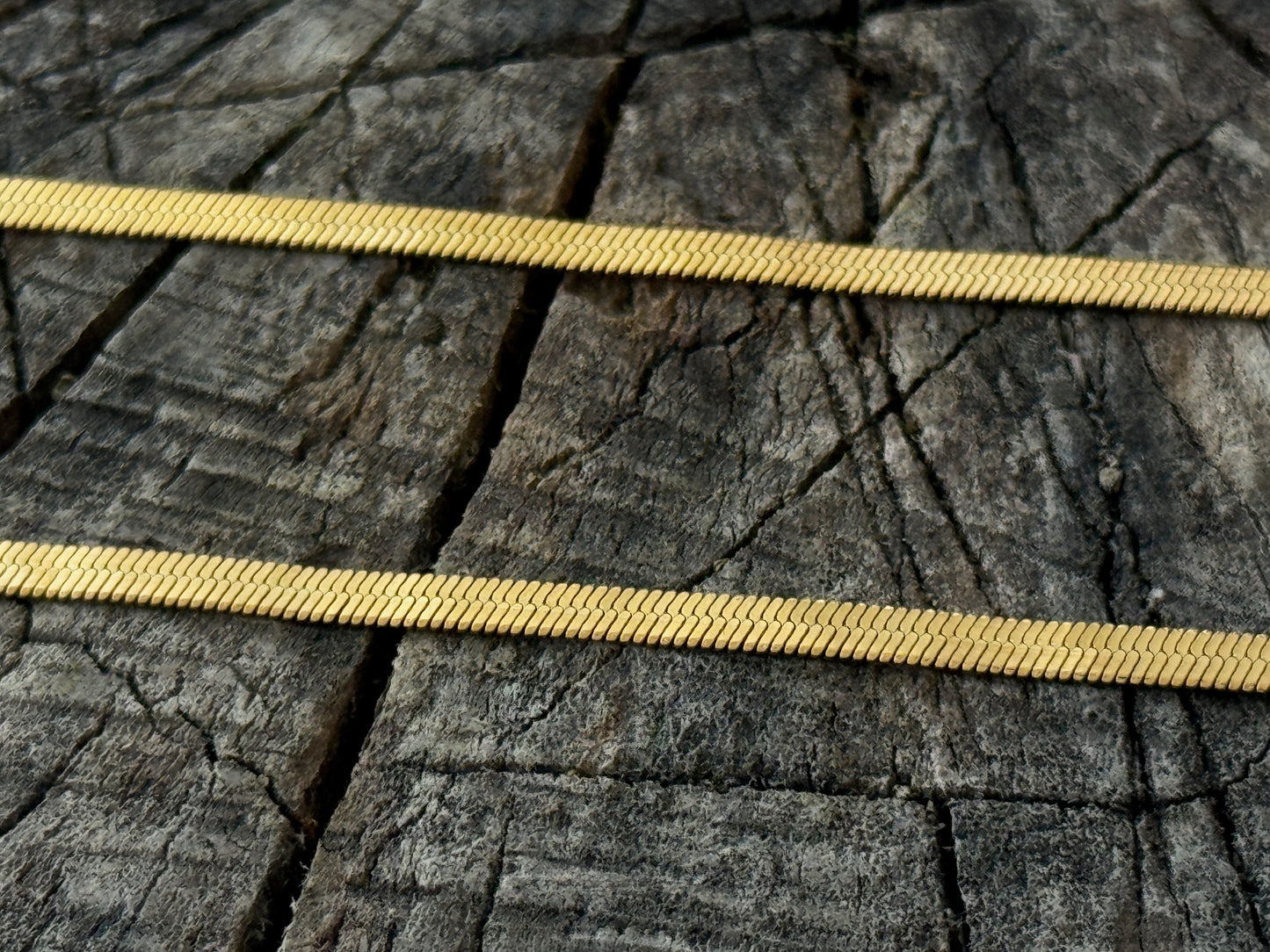 Goldfarbene Fischgrätenkette 3 mm – Verstellbare Halskette aus Edelstahl, PVD vergoldet