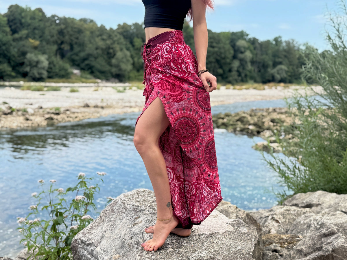 Boho Wickelhose für Damen in rot mit Mandalamuster