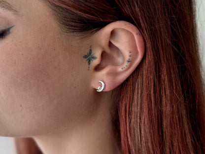 Stud earrings with small moon and stone made of silver 