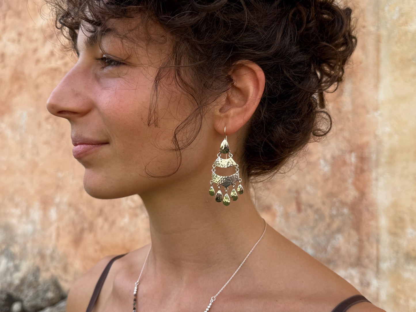 Silver hammered earrings 