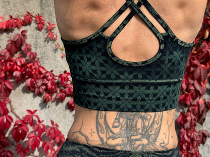 Yoga top with the pattern of the flower of life olive green 