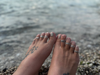 Verstellbarer Zehenring, Zweifachring, minimalistischer Fußschmuck aus Silber
