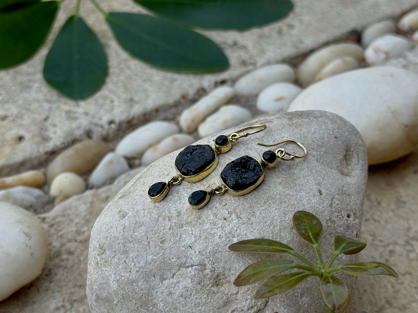 Earrings with raw stone made of silver, aventurine 