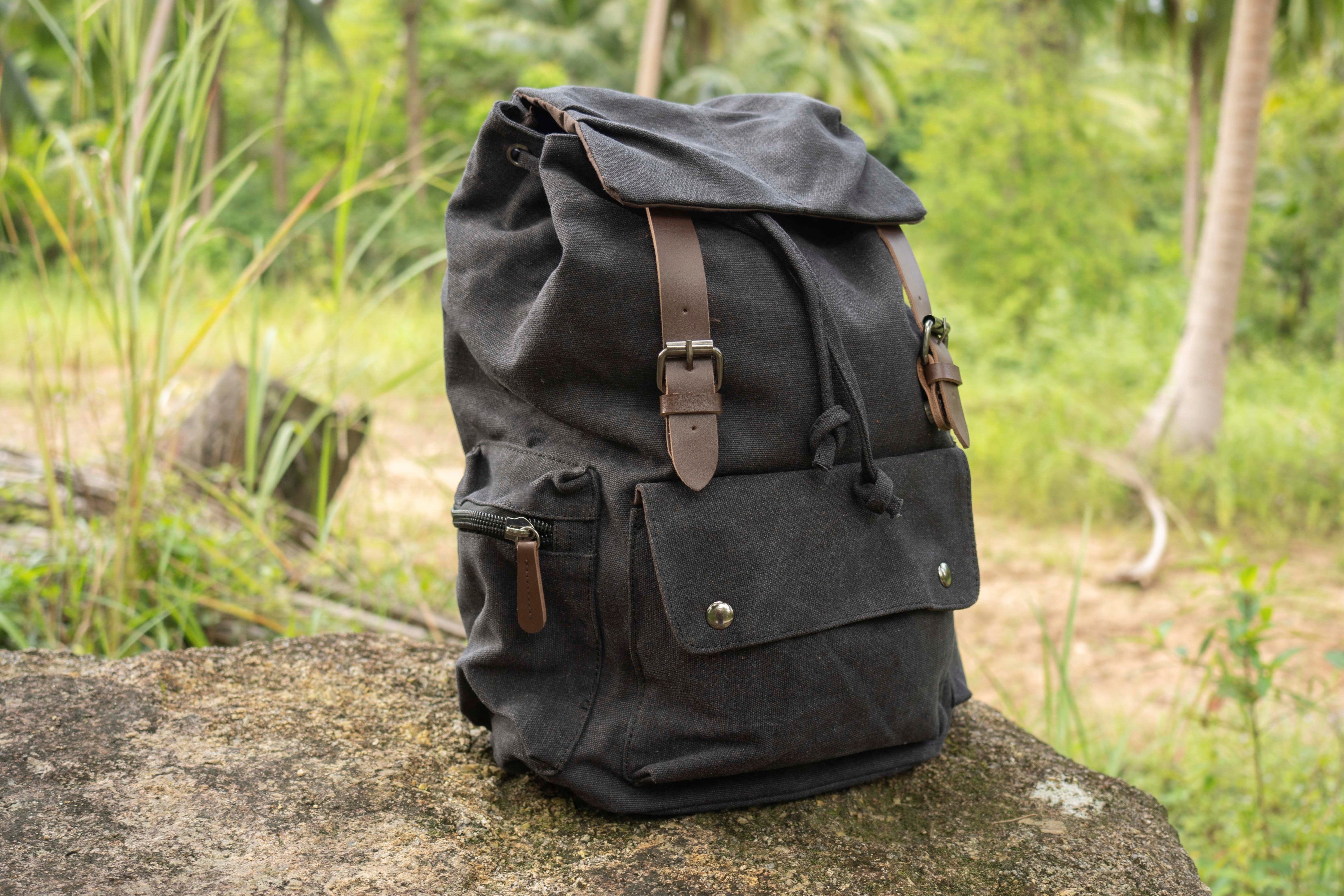 large casual canvas backpack with straps in black – Sanuka