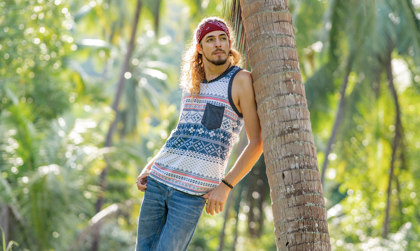 Patterned tank top with chest pocket for men in a casual look