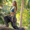 luftige Pluderhose mit floralem Muster in schwarz mit Taschen