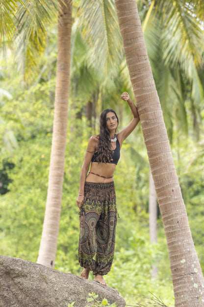 Airy harem pants with a mandala pattern in brown and green