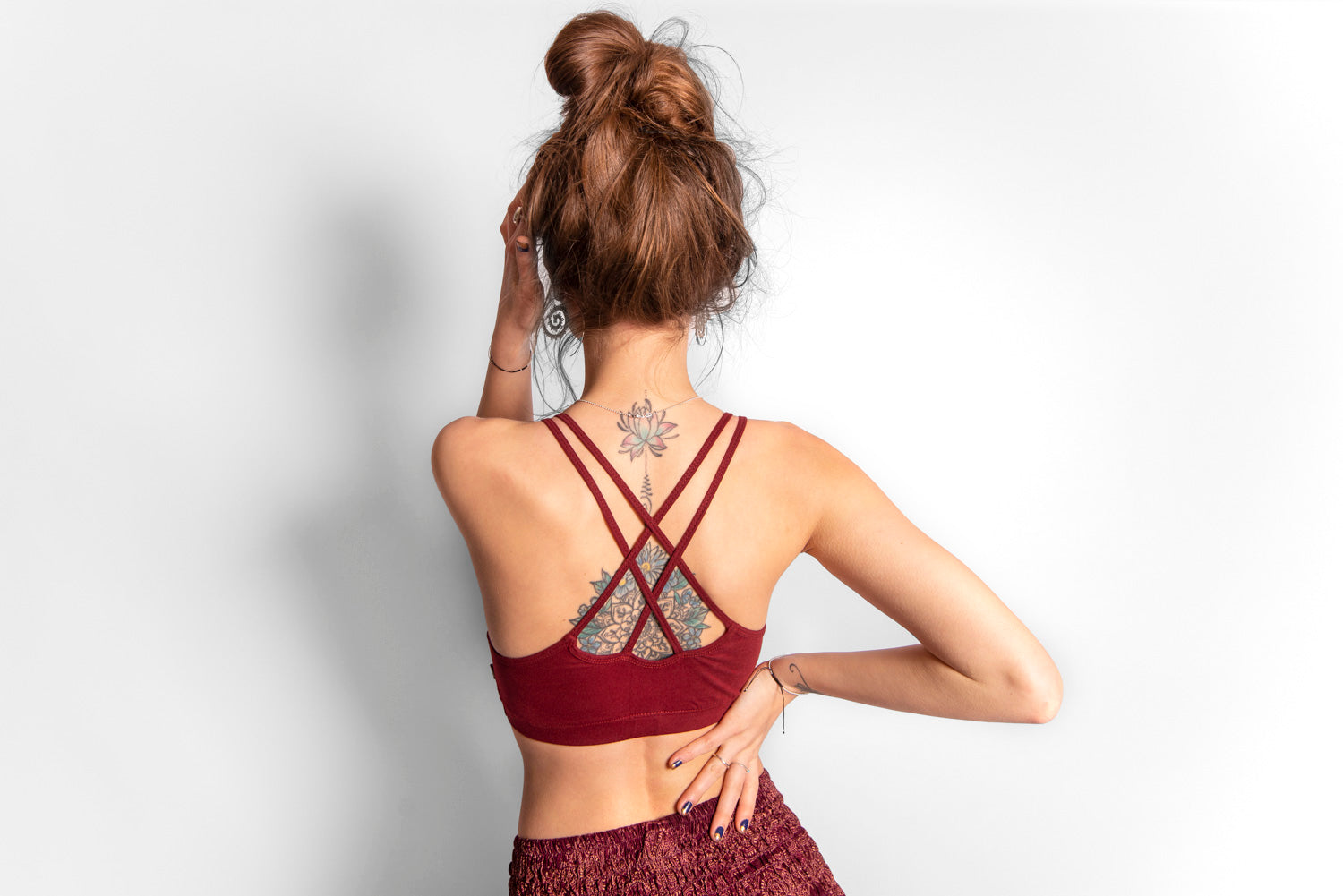 Yoga Top mit dem Muster der Lebensblume rot