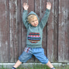 Kinder Pullover mit bunter Tasche und Kapuzenfutter grün