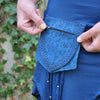 einfarbiger Lagenrock mit Fransen in blau
