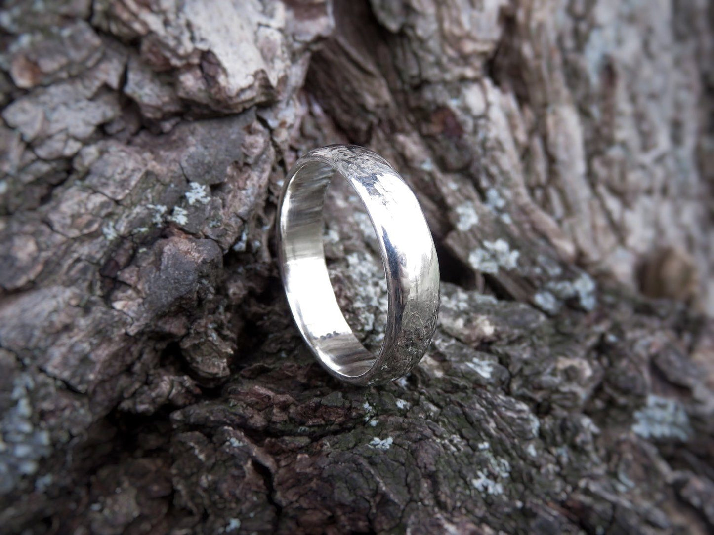 Simple men's ring made of silver 